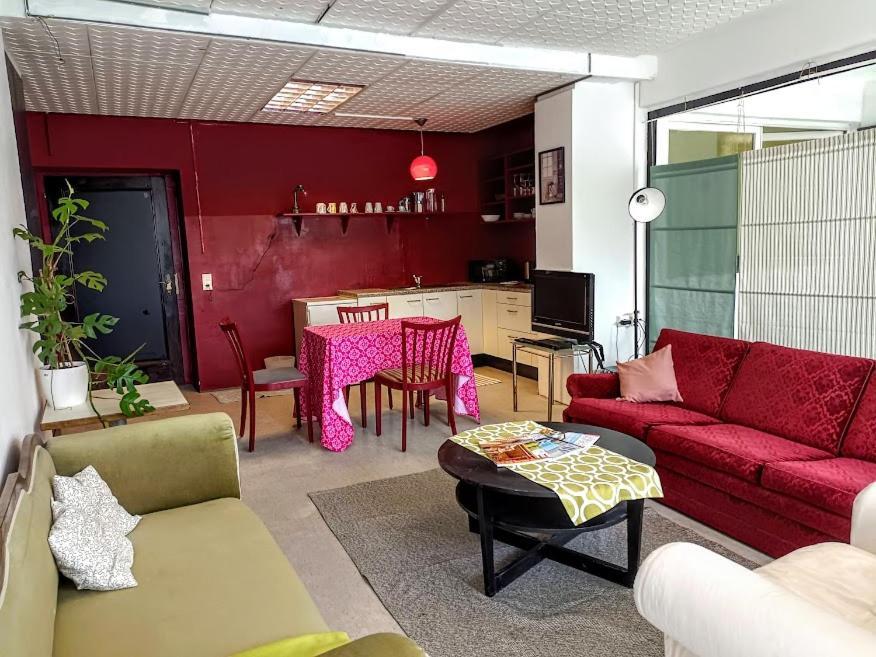 Lounge-Style-Hostel Санкт-Файт-ан-дер-Глан Экстерьер фото